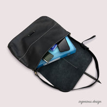 Load image into Gallery viewer, L01-0002 Leather crossbody bag for men PDF patterns
